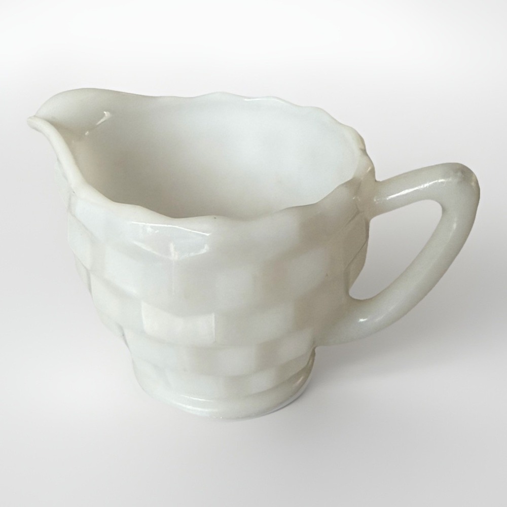 Anchor Hocking Milk Glass Creamer Cube Cut Farmhouse‎ Decor Cottagecore Vintage